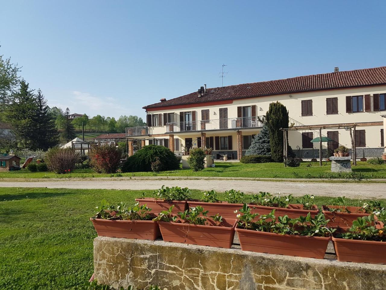 La Crota B&B Asti Exterior foto